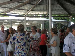 AOBR 2014 06 22 JUIN MARIGNANE REPAS PORCELET A LA BROCHE (130) par G Montaner
